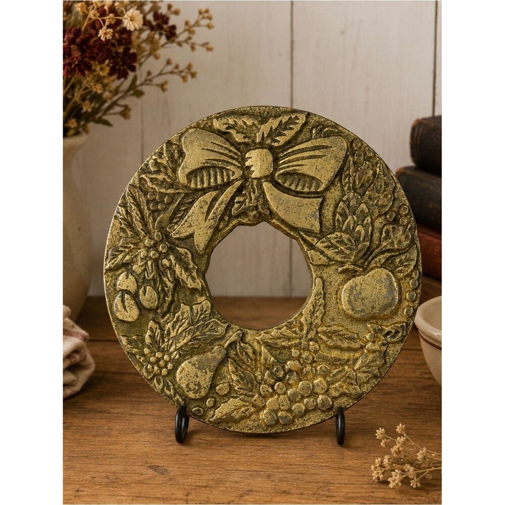 Vintage Fruit Wreath Metal Trivet Gold Tone Holiday Kitchen Decor Made in Taiwan